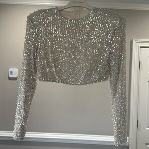 Mabel cropped pearl/seqiun top